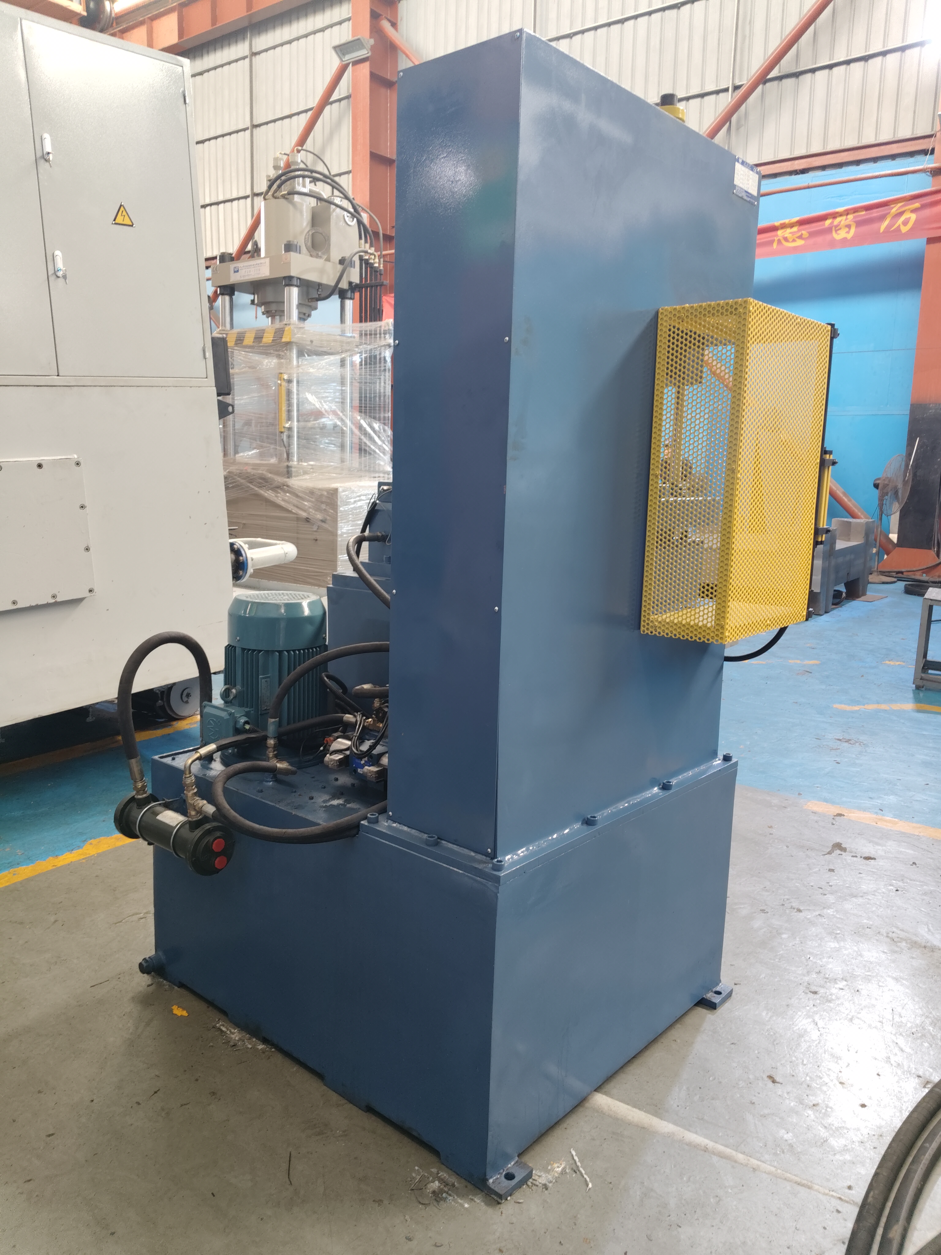 YSK-30C（IGBT銅基散熱器切柱機）