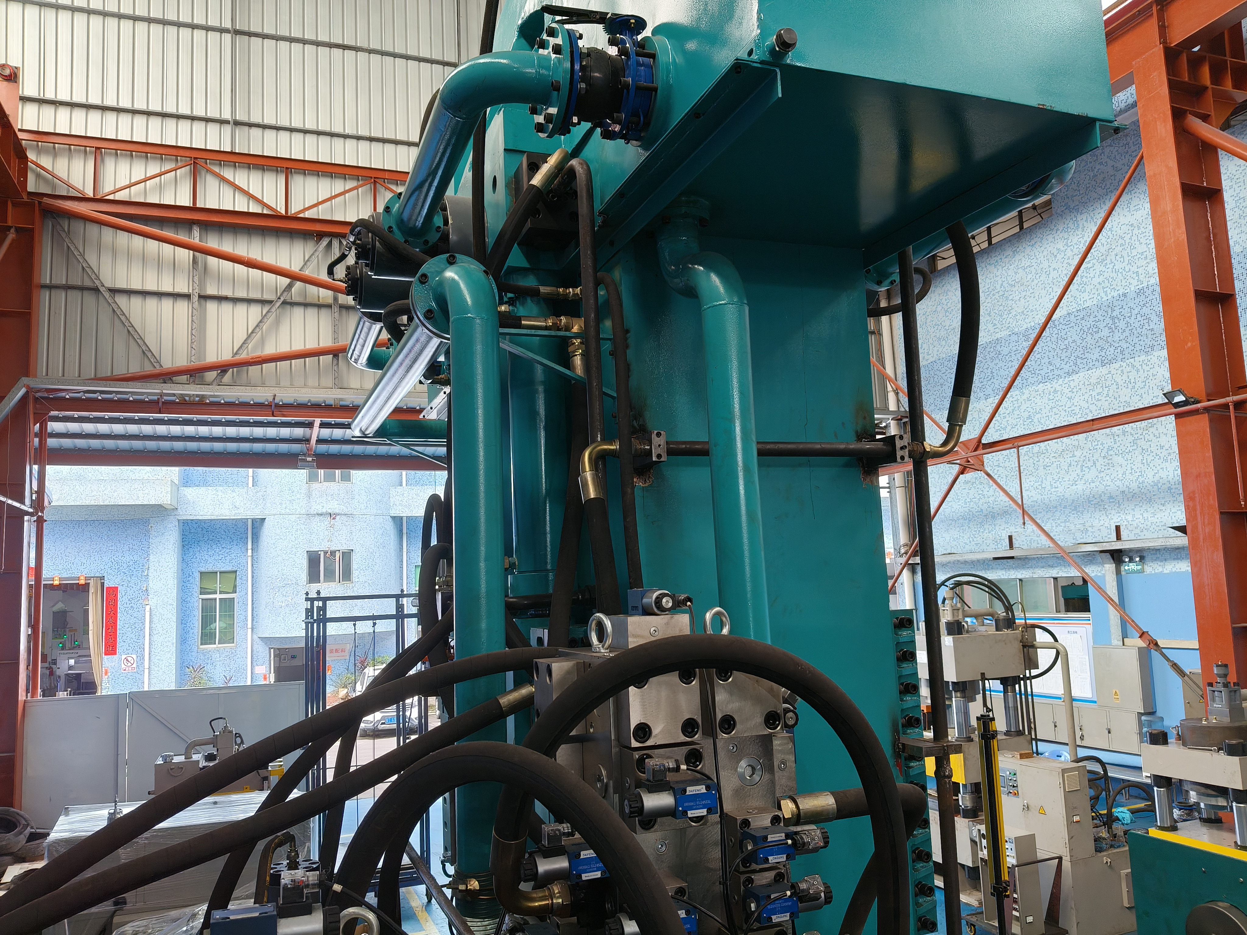 c122b9d5ac5ca640164d932ca5accd5