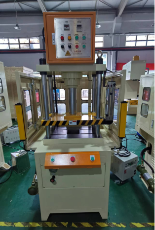 四柱油压机（小型10-100T）