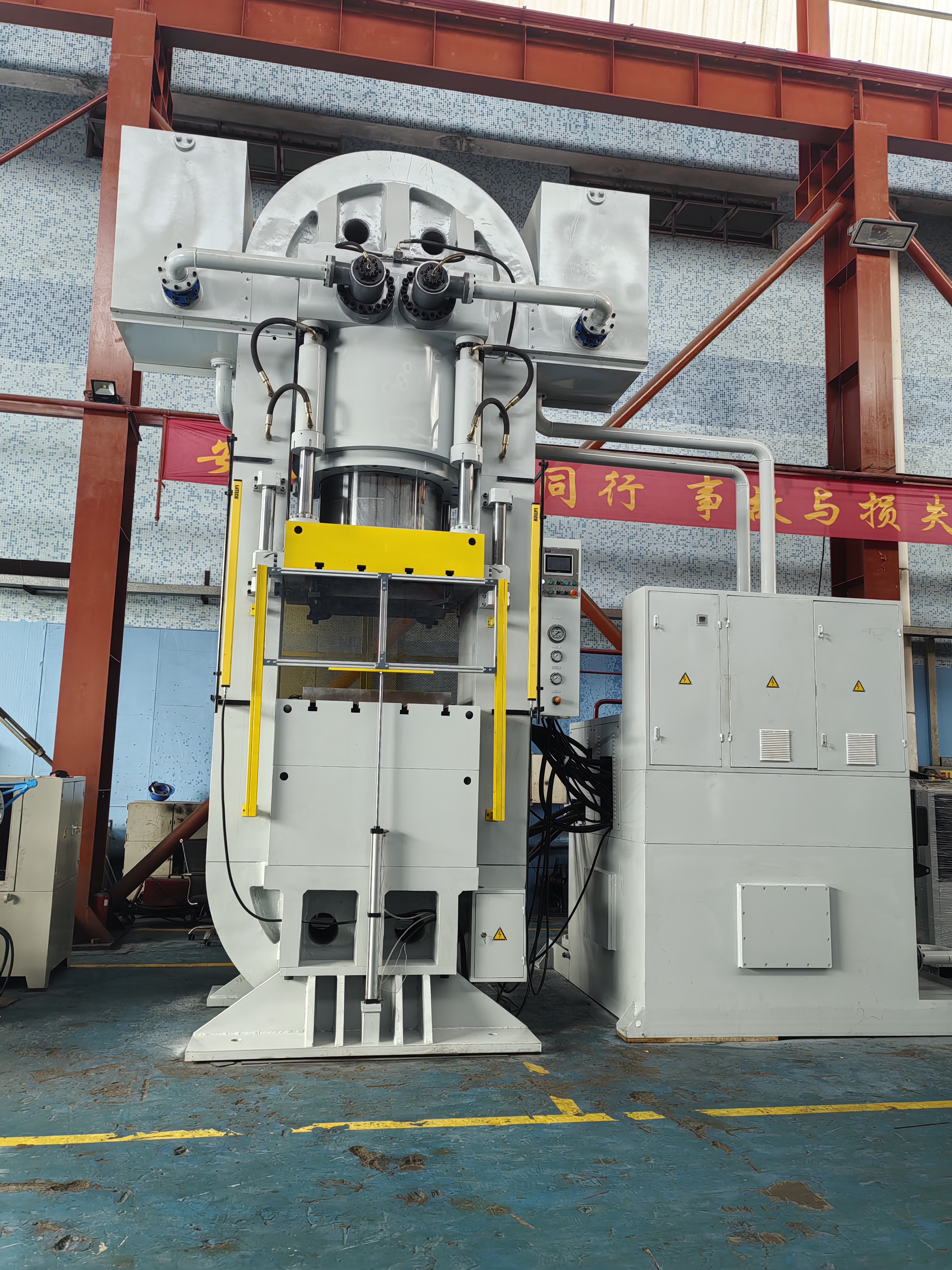 钢丝缠绕伺服精密数控液压机